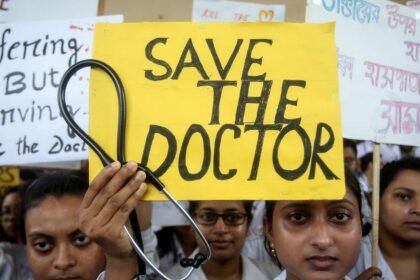 West Bengal junior doctors strike